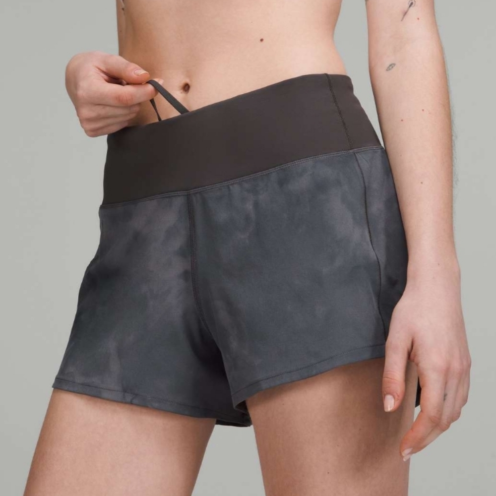 Lululemon speed up short athletic running shorts